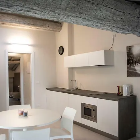 Residenza La Torre Lägenhet *